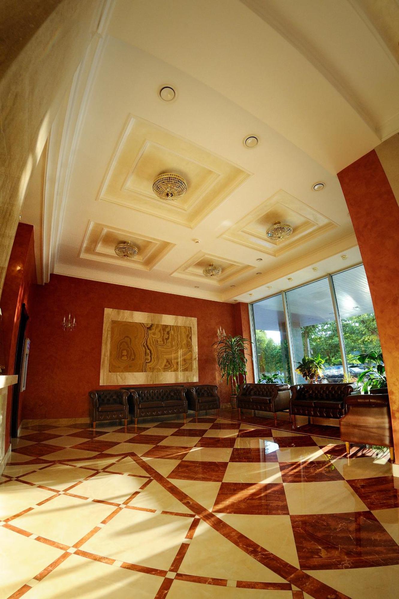 Mir Hotel Rivne